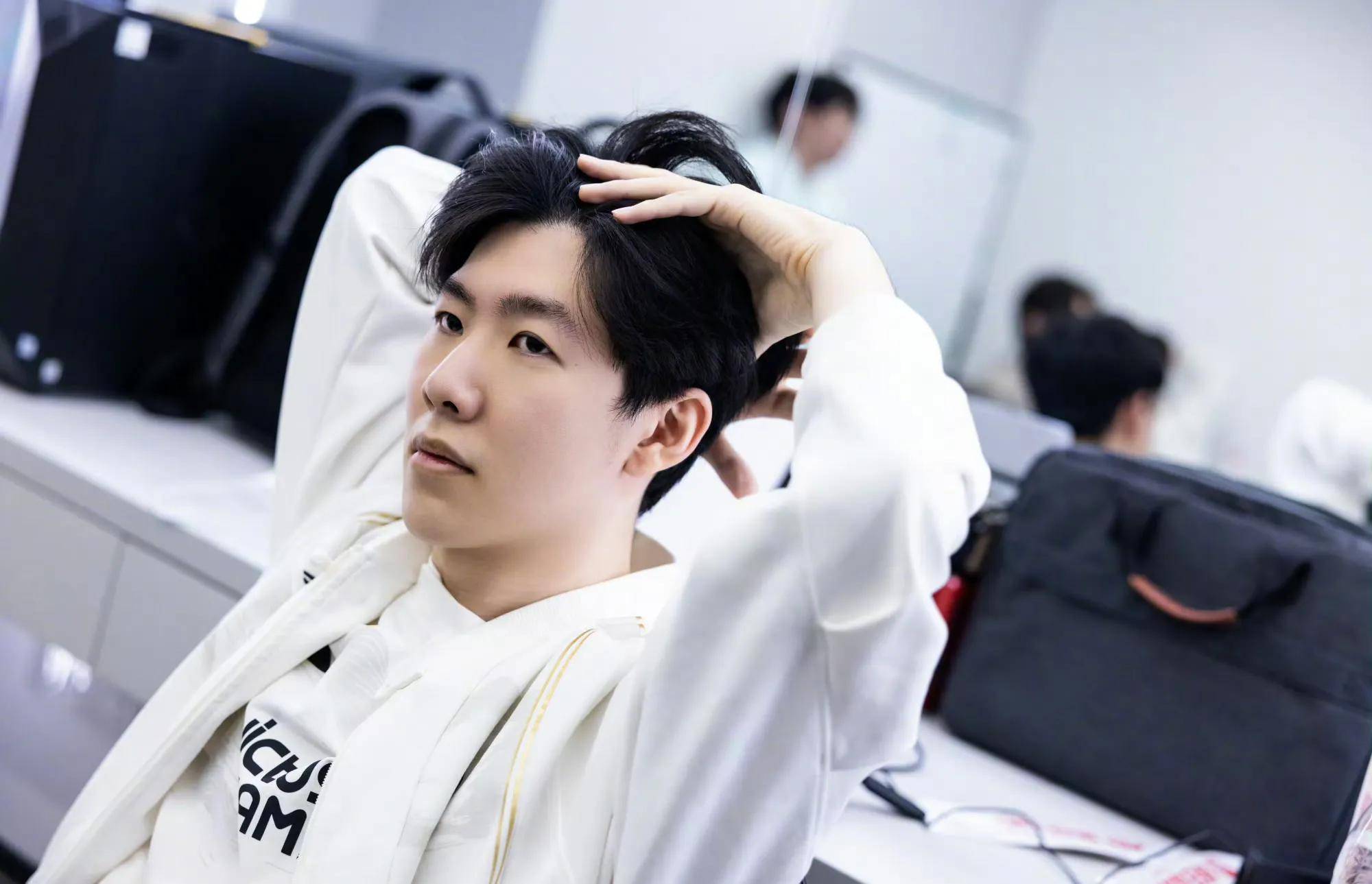 洪铉锡的转 洪铉锡的转