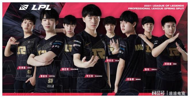 褒贬不一 褒贬不一